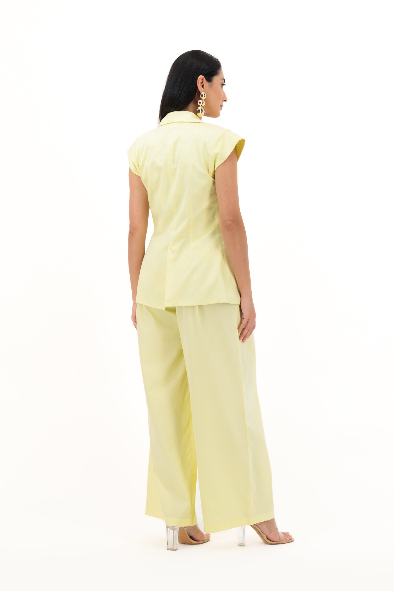 Golden Hour – Yellow Sleeveless Suit Set